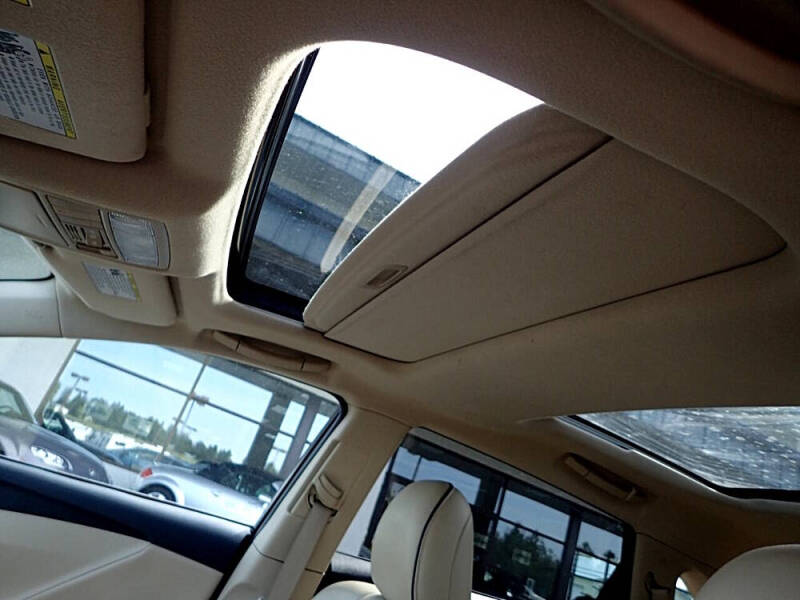 2011 Toyota Venza AWD 4cyl