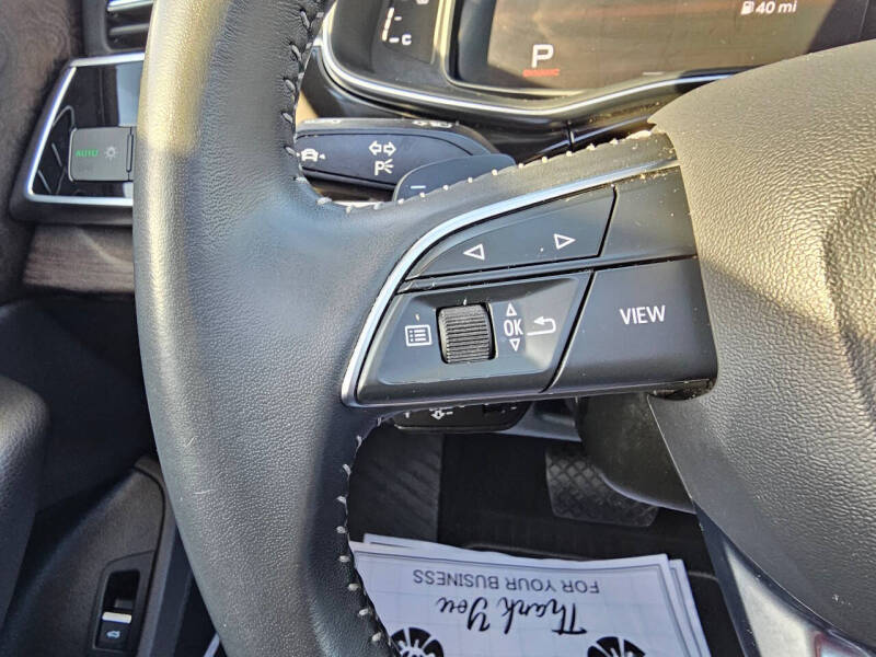 2020 Audi Q8 quattro Premium Plus 55 TFSI