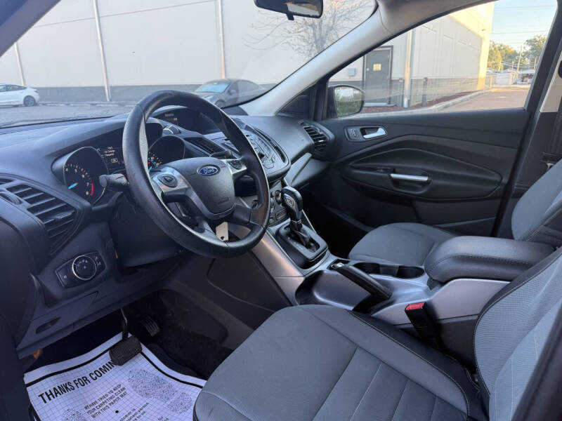2016 Ford Escape SE