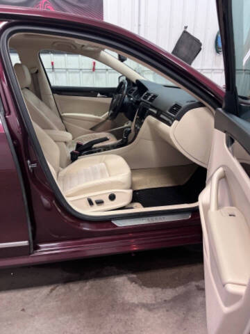 2014 Volkswagen Passat 2.0L TDI SEL Premium