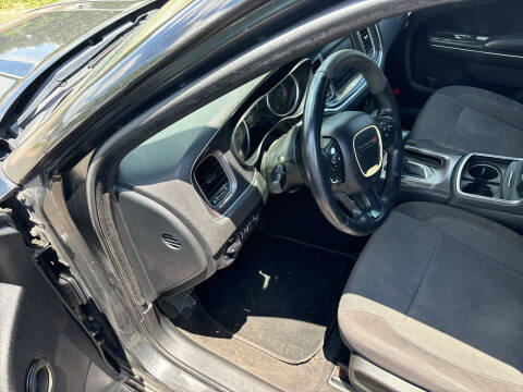 2015 Dodge Charger SE