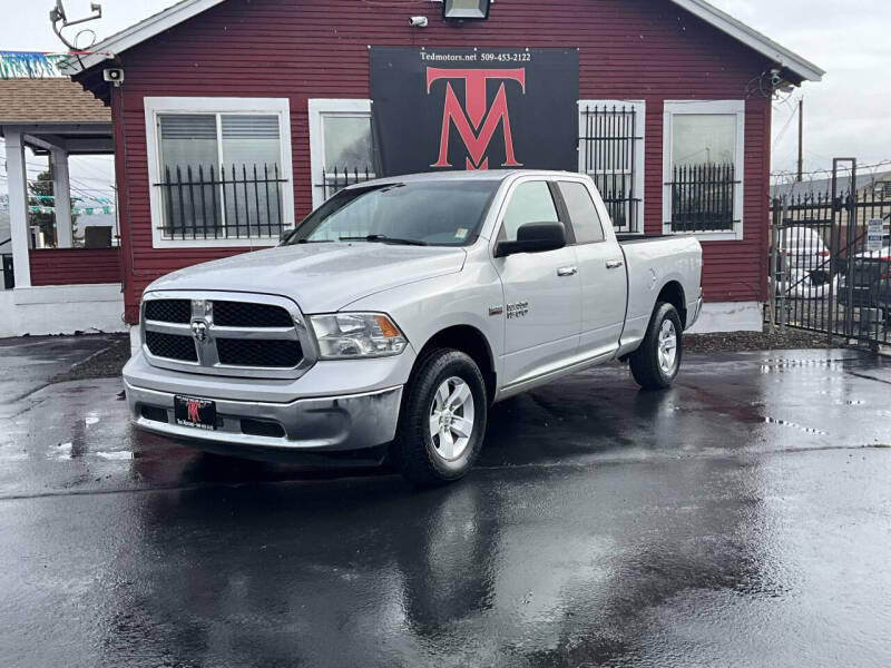2017 RAM 1500 SLT
