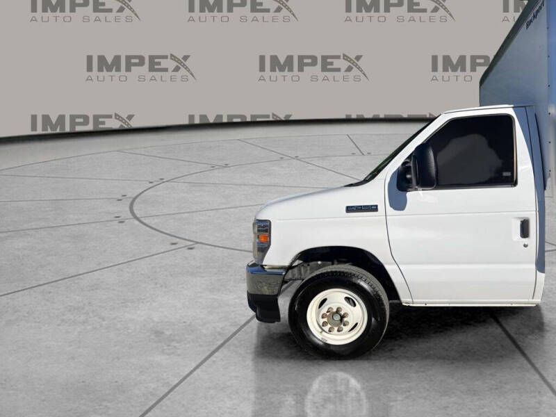 2024 Ford E-Series