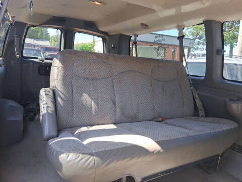2005 Chevrolet Express 3500