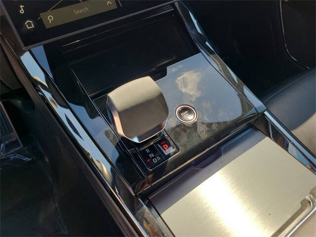 2024 Land Rover Range Rover Sport P400 Dynamic SE