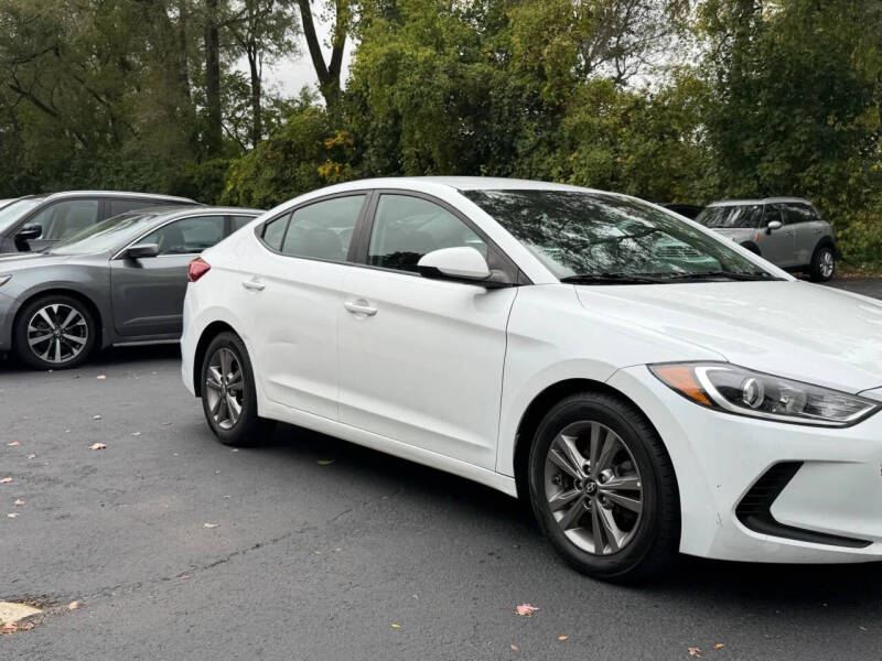 2018 Hyundai Elantra