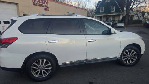 2013 Nissan Pathfinder Platinum
