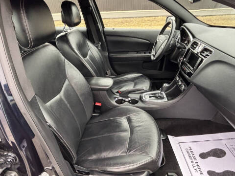 2012 Chrysler 200 Limited