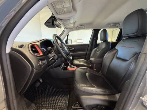 2022 Jeep Renegade Trailhawk