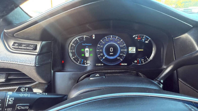 2016 Cadillac Escalade Platinum