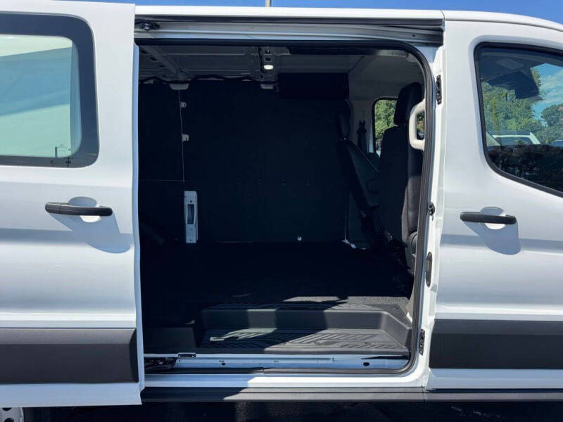 2025 Ford Transit