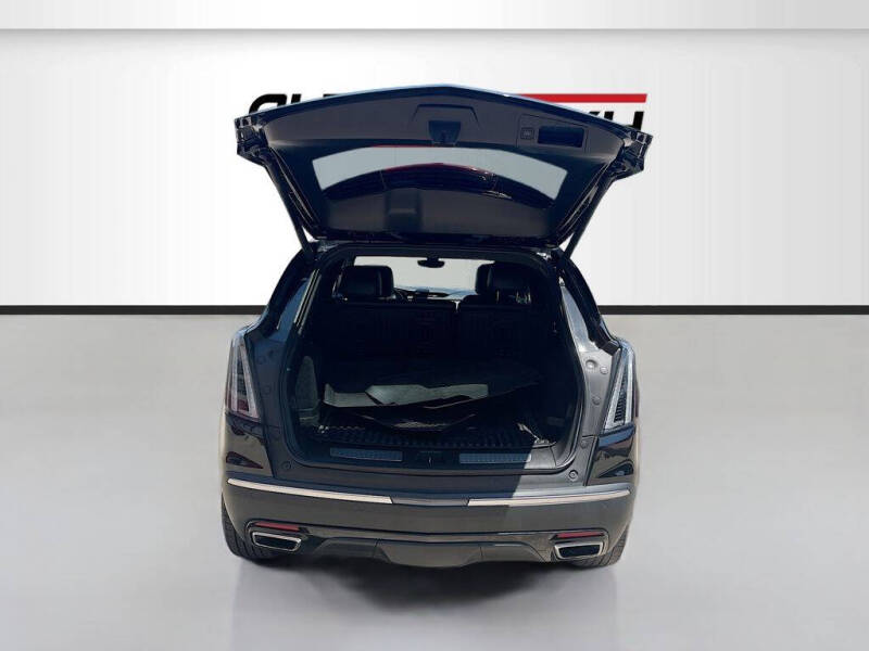 2025 Cadillac XT5 Sport