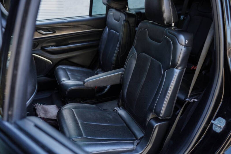 2023 Jeep Grand Cherokee L Overland