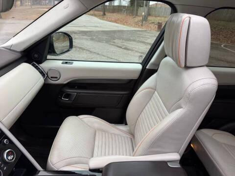 2017 Land Rover Discovery HSE Luxury