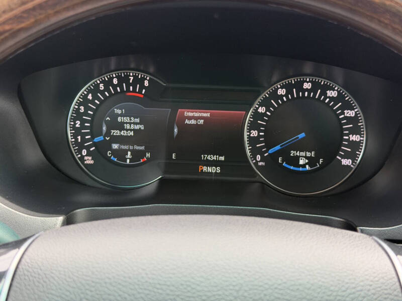 2017 Ford Explorer Platinum
