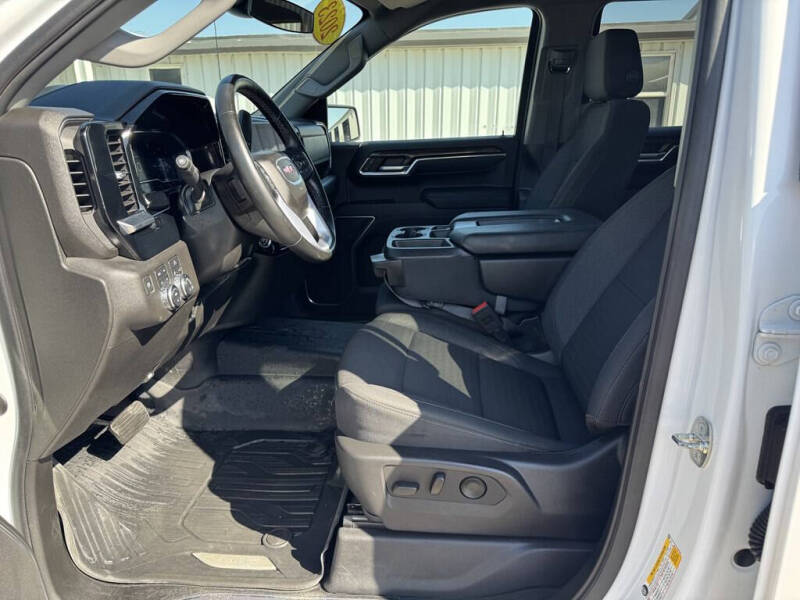 2023 GMC Sierra 1500