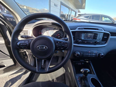 2017 Kia Sorento LX V6