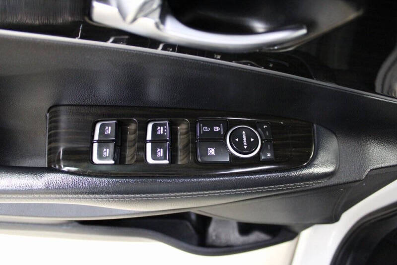 2020 Kia Sorento LX V6