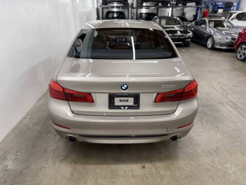 2018 BMW 5 Series 530i