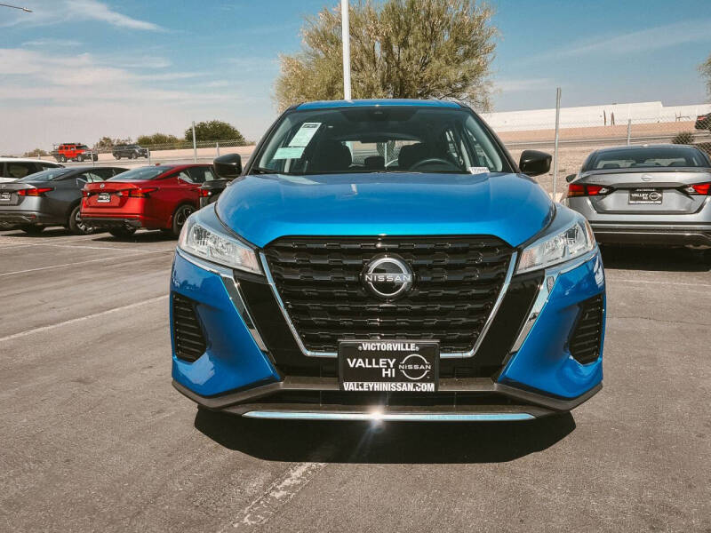 2025 Nissan Kicks Play S