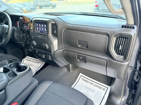 2022 Chevrolet Silverado 1500 Custom