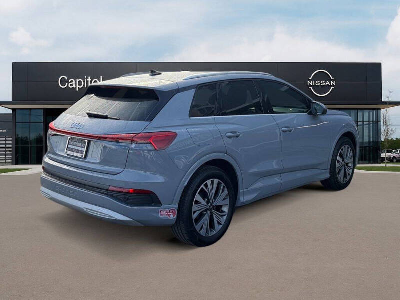 2024 Audi Q4 e-tron Premium 40