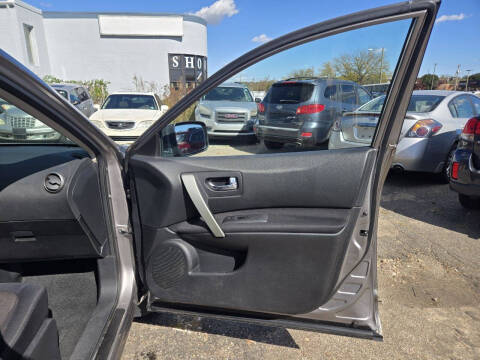 2011 Nissan Rogue SV