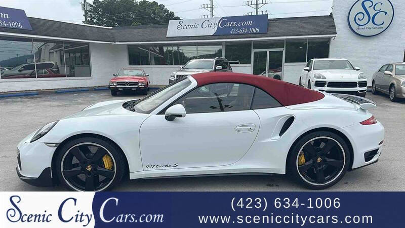 2016 Porsche 911 Turbo S