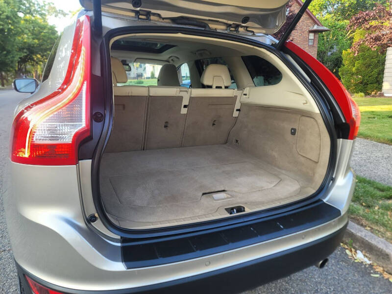 2012 Volvo XC60 T6