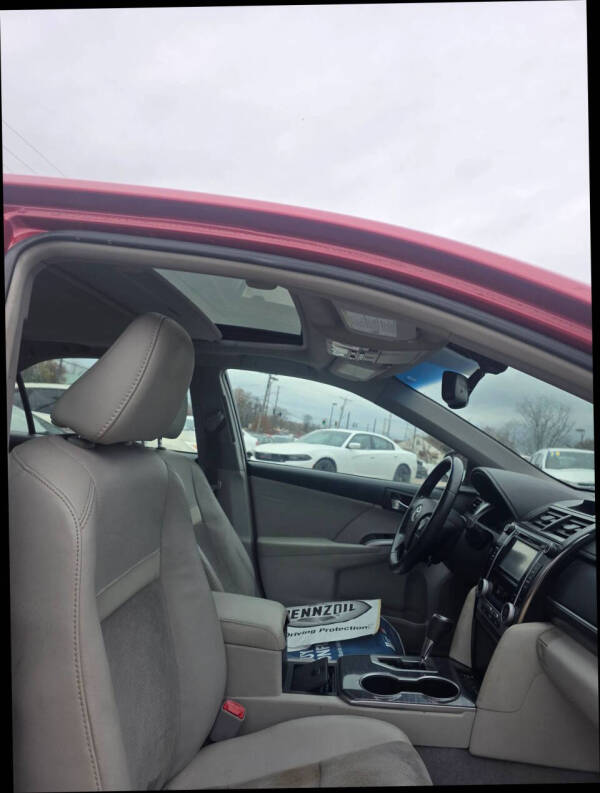 2014 Toyota Camry Hybrid