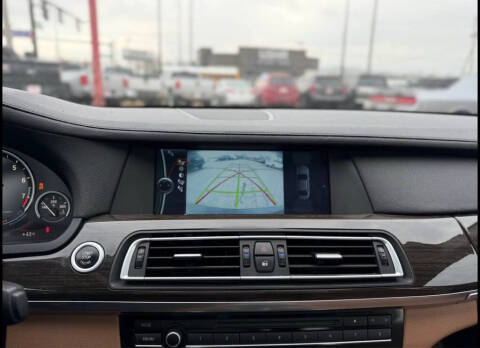 2012 BMW 7 Series