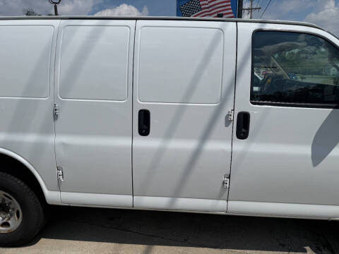 2019 Chevrolet Express 2500