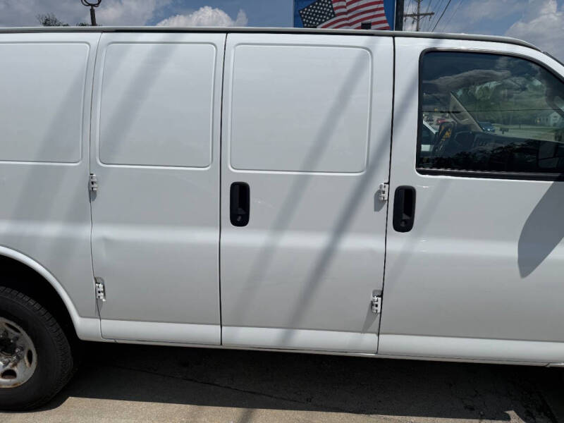 2019 Chevrolet Express 2500