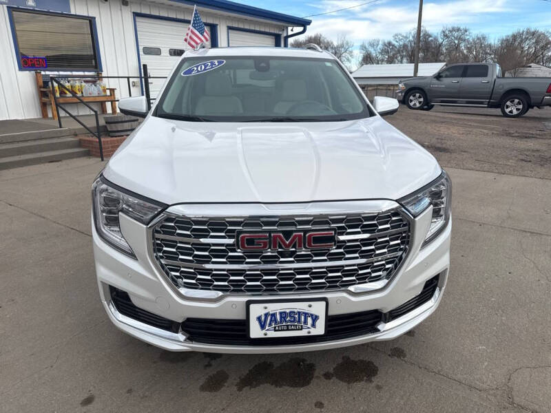 2023 GMC Terrain Denali