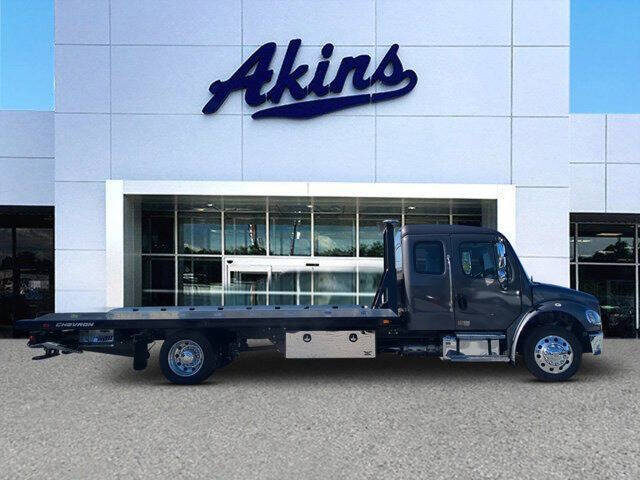 2026 Freightliner M2 106