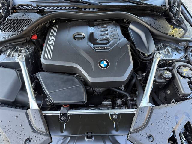 2023 BMW 5 Series 530i