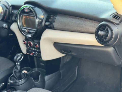 2015 MINI Hardtop 2 Door Cooper S