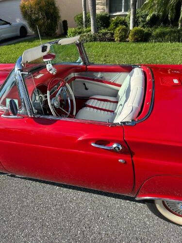 1957 Ford Thunderbird