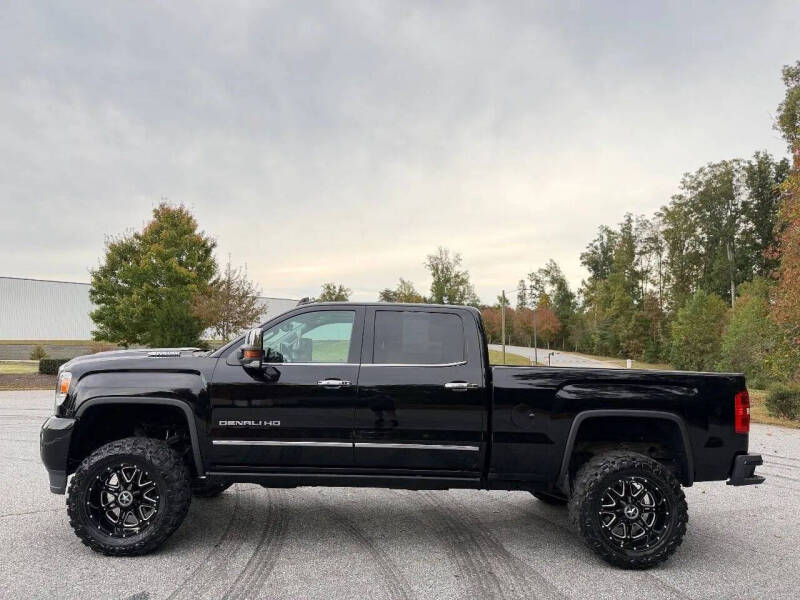 2018 GMC Sierra 2500HD Denali