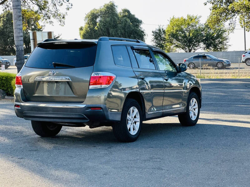2011 Toyota Highlander