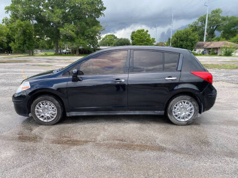2009 Nissan Versa 1.8 S