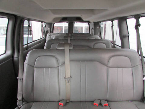 2017 Chevrolet Express LS 3500