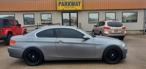 2009 BMW 3 Series for sale at Parkway Motors in Springfield IL