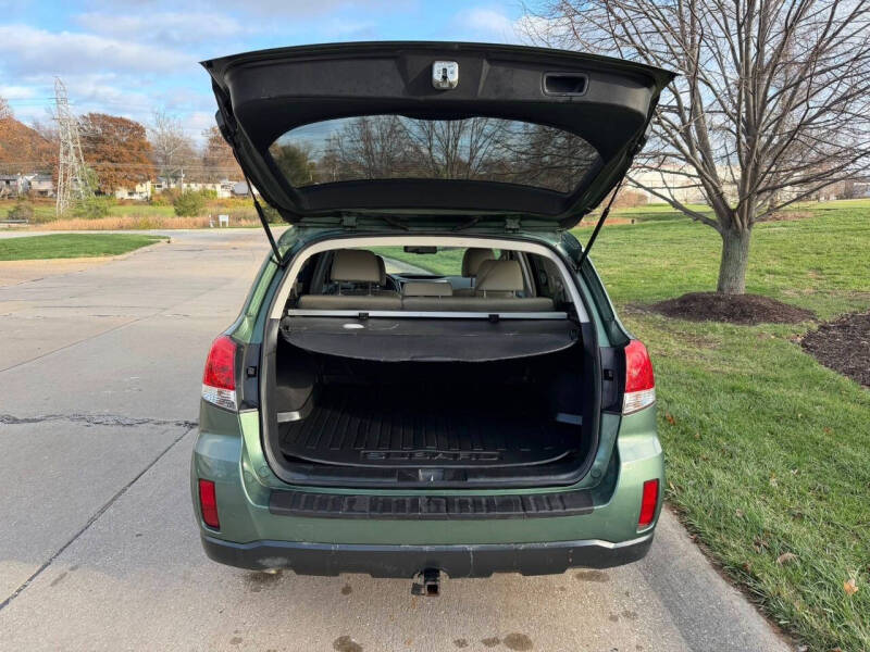 2011 Subaru Outback 2.5i Premium