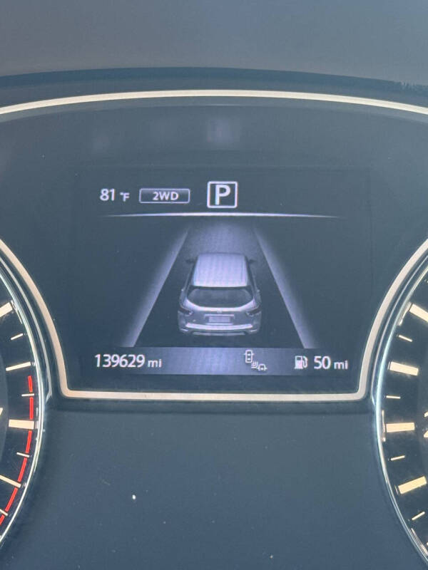 2016 Nissan Pathfinder SL