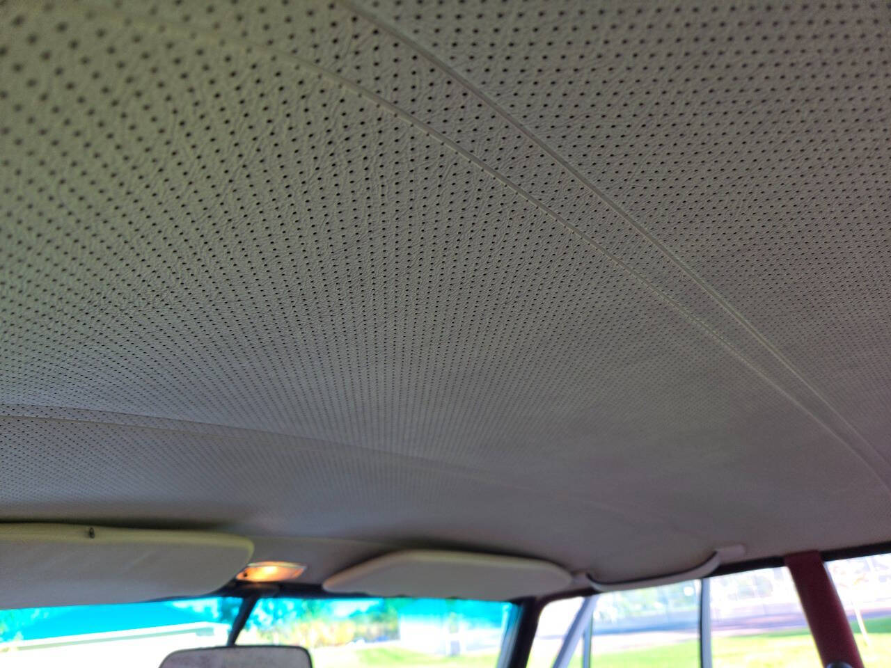 1972 Mercedes-Benz 220 137