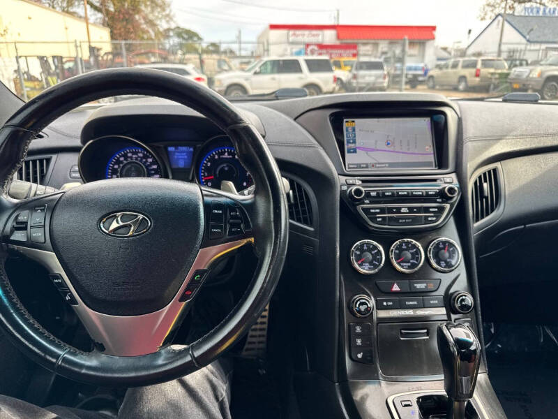 2016 Hyundai Genesis Coupe 3.8 Ultimate