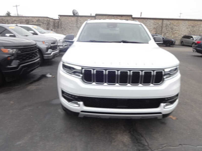 2024 Jeep Wagoneer L Series II