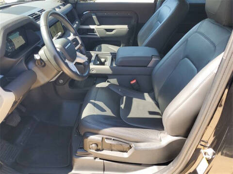 2024 Land Rover Defender 90 P300 S