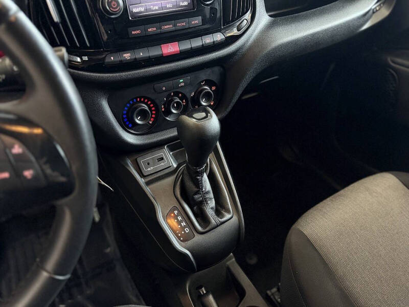 2019 RAM ProMaster City Tradesman SLT